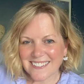 
  
    Michelle R.
  
